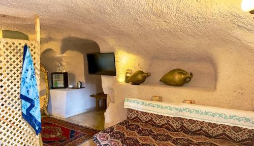 Queen Room with Spa Bath