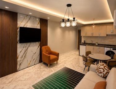 Apartment with Garden View