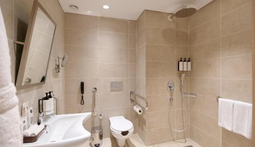 Standard King Room - Disability Access