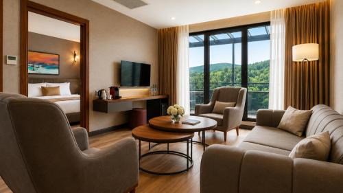 King Suite with Spa Bath