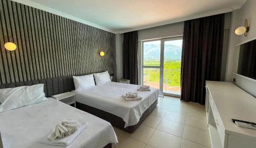 Standard Double or Twin Room with Balcony