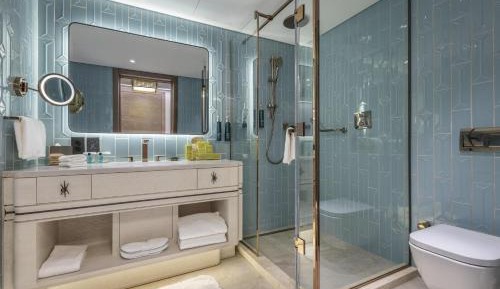 Executive Suite with Kitchenette and Bosphorus View