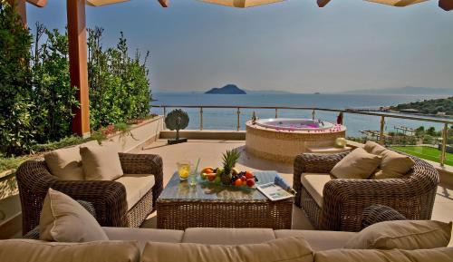 Superior Suite with Sea View