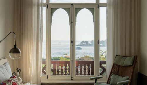 Deluxe Suite with Sea View