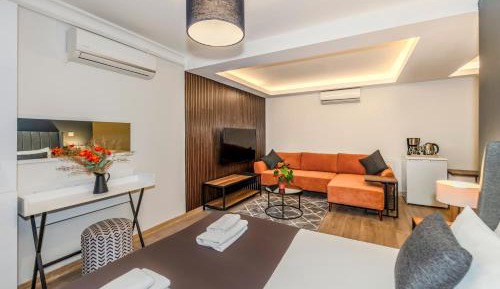 Studio with Spa Bath