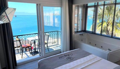 Deluxe Double Room with Bath