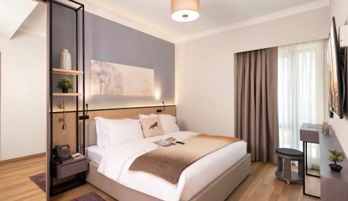 Two-Bedroom Deluxe Apartment