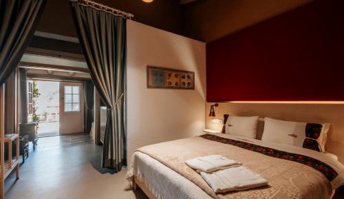 Junior Suite with Garden View