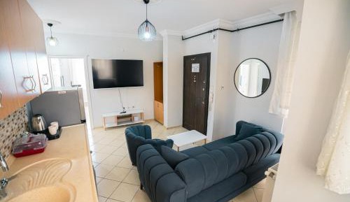 Three-Bedroom Deluxe Apartment
