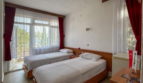 Standard Twin Room with Sea View