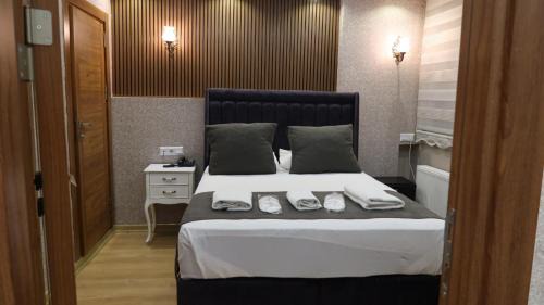 Standard Double Room (No Window)