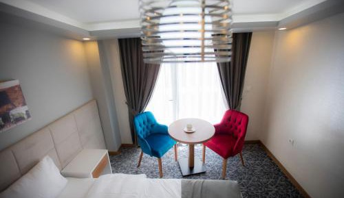 Royal Suite with Balcony