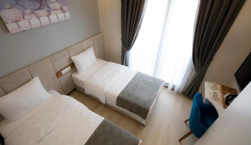 Deluxe Single Room
