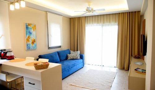 Suite with Swimup