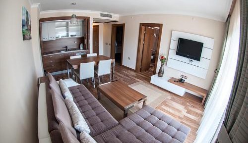 Suite with Balcony