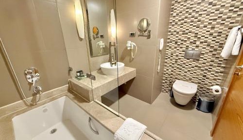 Standard Twin Room with Garden View