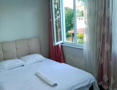 Economy Quadruple Room with Shared Bathroom