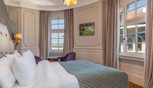 Executive King Room