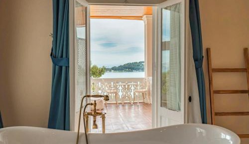 Suite with Sea View