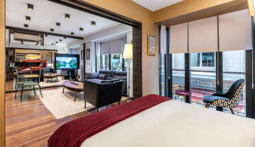 One-Bedroom Apartment
