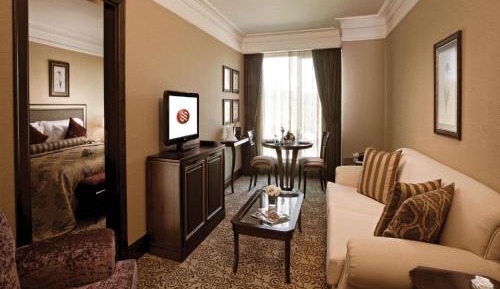 Suite with Spa Bath - Club Lounge Access