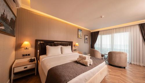 Deluxe Double Room with Sea View