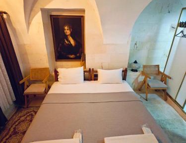 Deluxe Double or Twin Room with City View