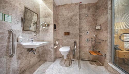 Standard King Room - Accessible