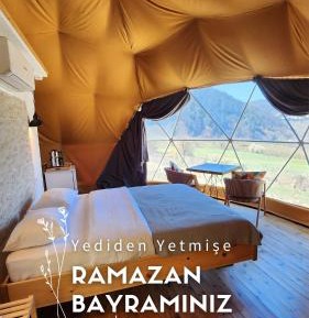 Double Room with Mountain View