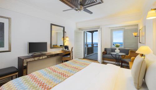 Grand Deluxe Room with Panoramic Sea view (Double)