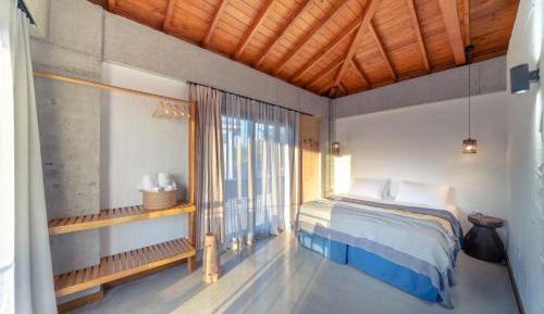 Queen Suite with Sea View