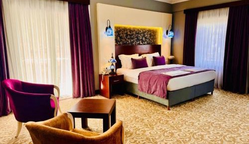 Twin Room with Balcony