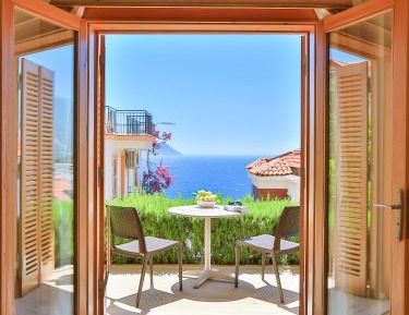Two-Bedroom Apartment with Balcony and Sea View