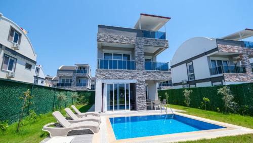 Three-Bedroom Villa