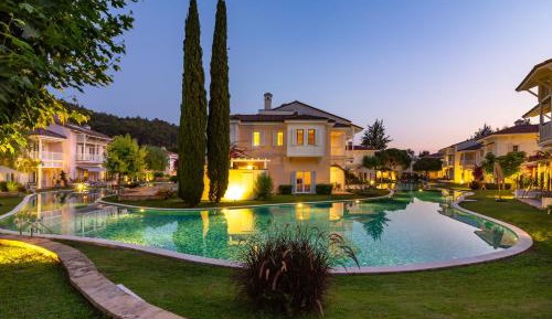 Deluxe Villa
