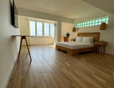 Large Double Room