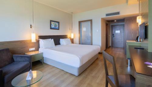 Large Double Room