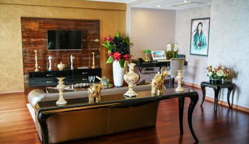 King Suite with Sea View