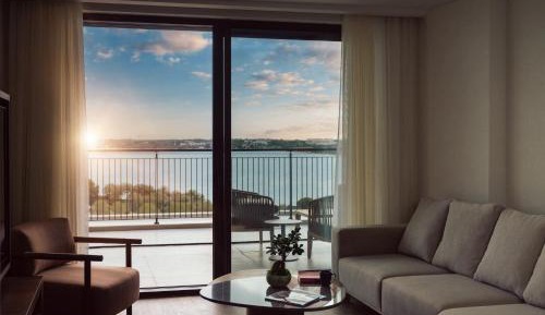 PENTHOUSE SUITE WITH PRIVATE POOL SEA VIEW 1+1 ROOM (COMMUNITY ZONE)