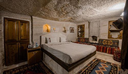 Double or Twin Room with Terrace