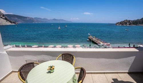 Family Room with Sea View