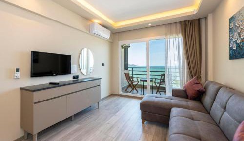 Suite with Sea View