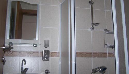Triple Room (3 Adults)