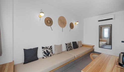 Quadruple Room with Balcony