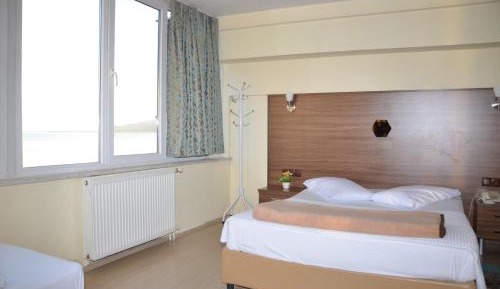 Deluxe Double or Twin Room with River View