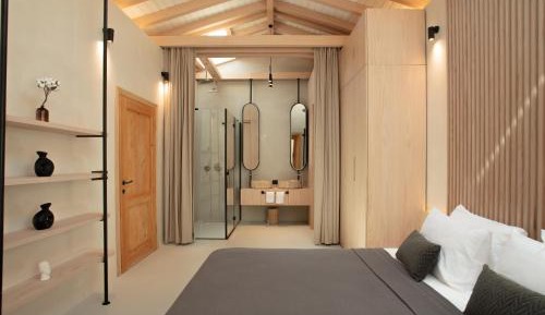 Double Room with Patio