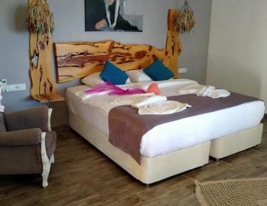 Deluxe Suite with Sea View