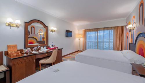 Corner Superior Room City / Sea View