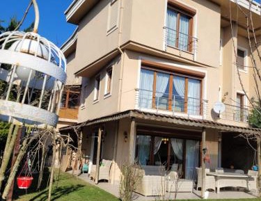 Deluxe Villa