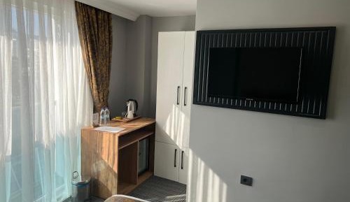 Small Single Room
